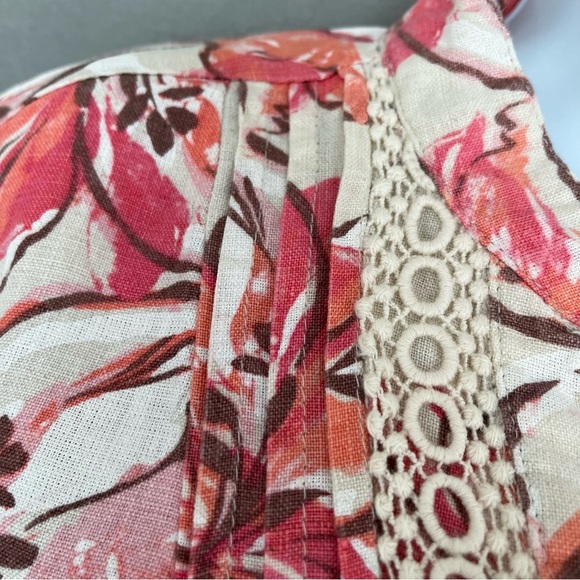 JM Collection Beige Floral Linen Button Crochet 3/4 Sleeve Top - Picture 6 of 15